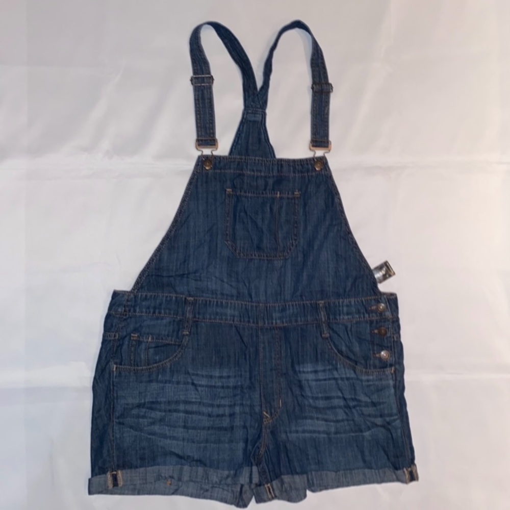NWT Express Jean Shortalls